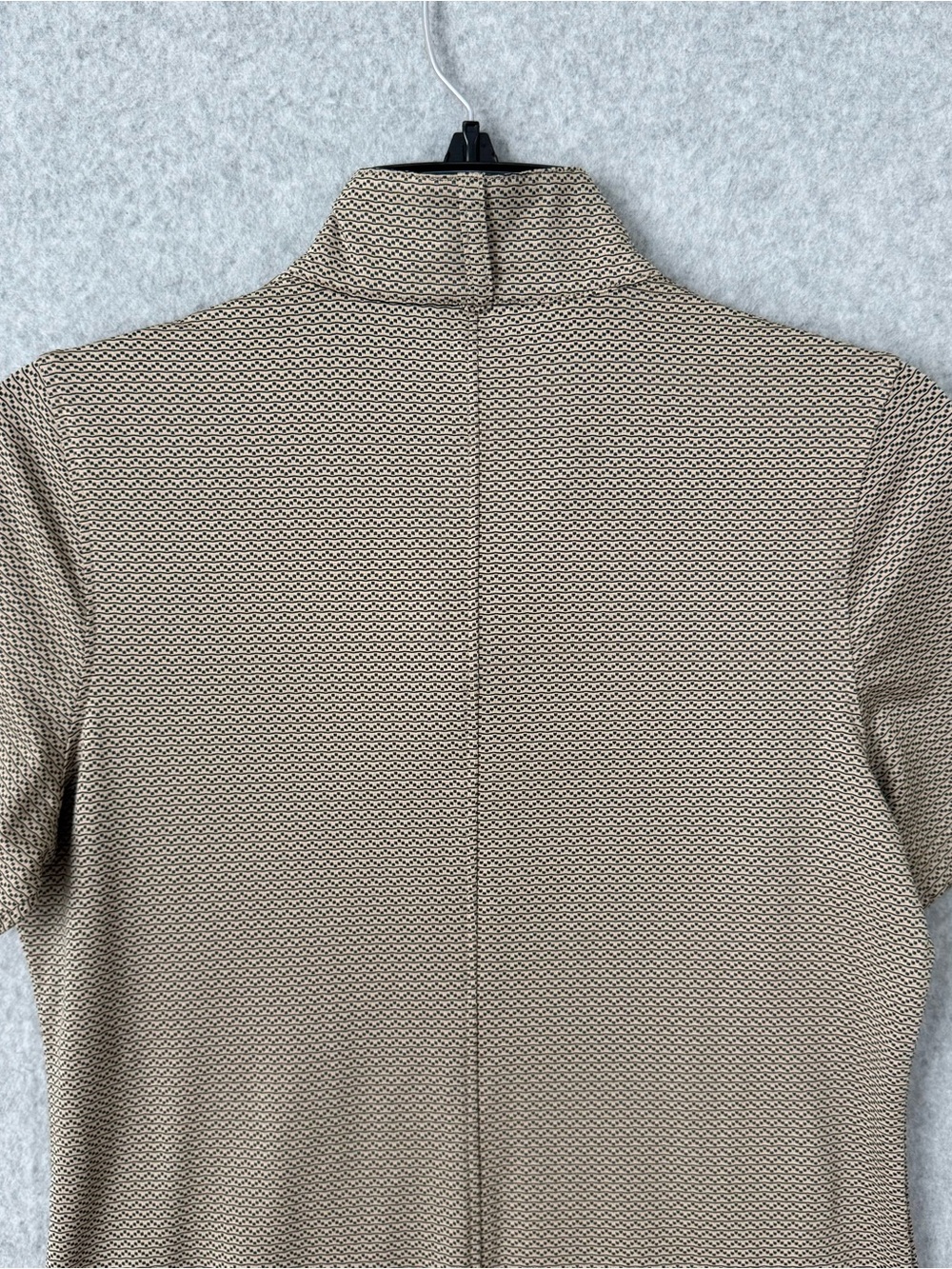 Kerrits Womens Short Sleeve Equestrian Riding Top Tan Black Shirt 1/4 Snap Small - Picture 9 of 15